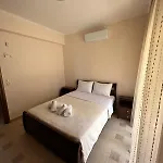 Nikitihouse 1