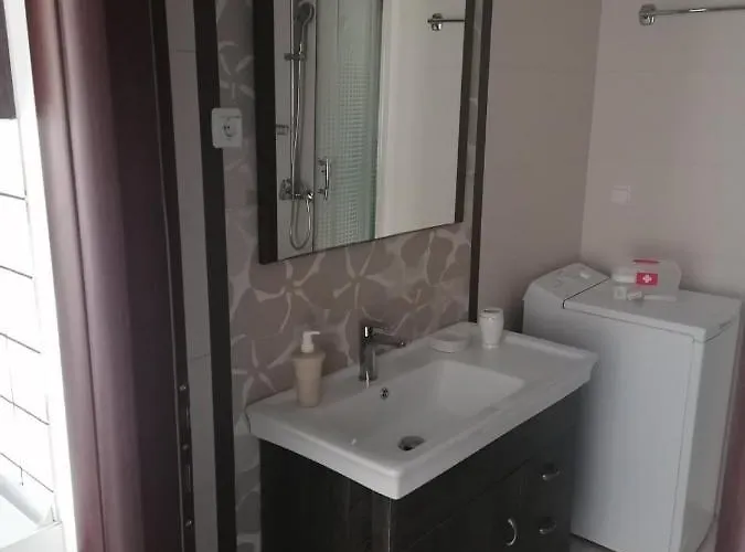 Nikitihouse 1 * ニキティ