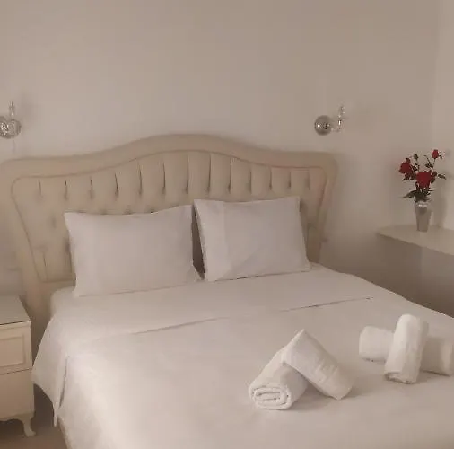 Nikitihouse 1 ニキティ