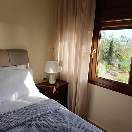 شقة Nikitihouse 1 *