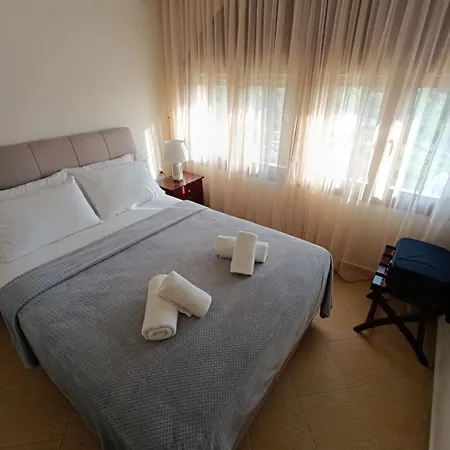 Nikitihouse Apartment